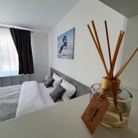 Fresh Mountain Brasov Apartment Ngoại thất bức ảnh
